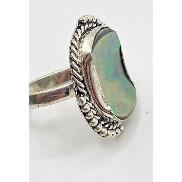 Estate Jewelry - Bohemian Inverted Abalone Shell sz 7 Ring
